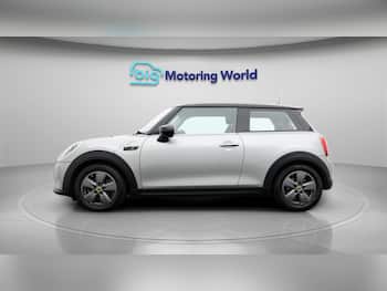Used MINI Hatch 2023 for sale - 79734037: Photo