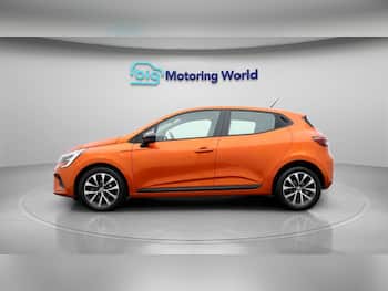 Used Renault Clio 2022 for sale - 79668904: Photo