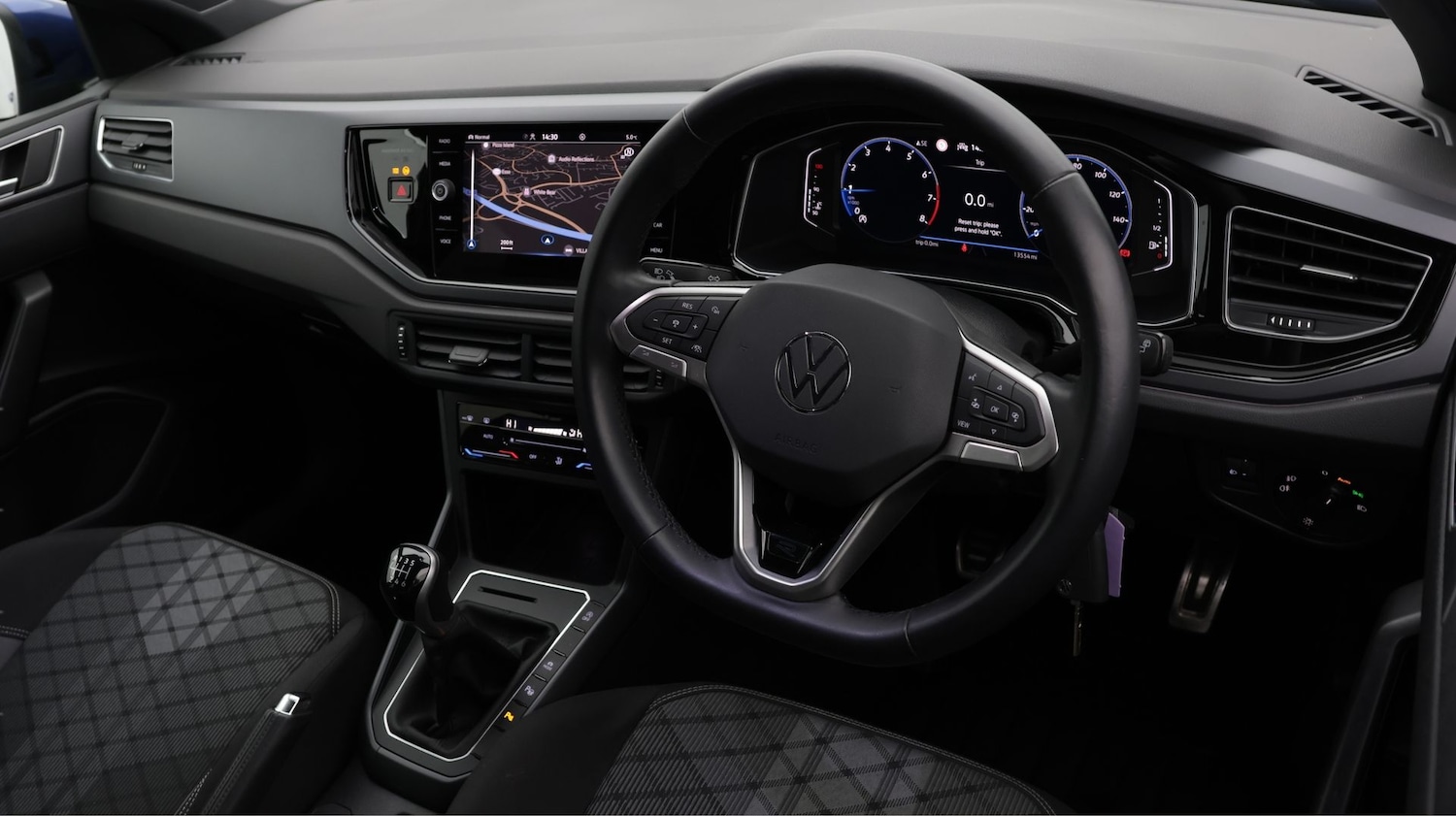 Used Volkswagen Taigo 2023 for sale - 77610229: Photo 9