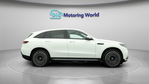 Used Mercedes-Benz EQC 2022 for sale - 76307266: Photo 9
