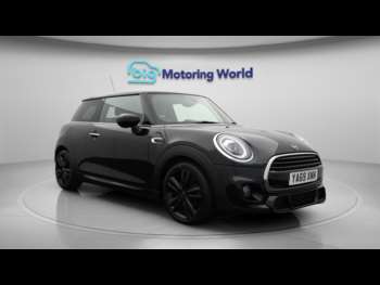 Used MINI Hatch 2019 for sale - 75083058: Photo
