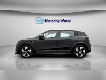 Used Renault Megane E Tech 2024 for sale - 79287601: Photo