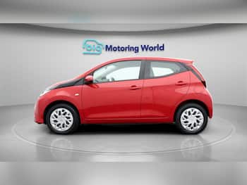 Used Toyota AYGO 2019 for sale - 79779939: Photo