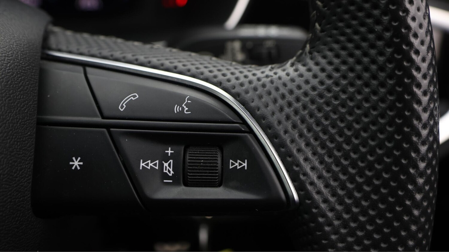 Used Audi Q3 2019 for sale - 76012180: Photo 26