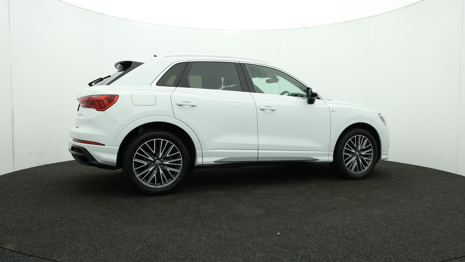 Used Audi Q3 2019 for sale - 76012180: Photo 40