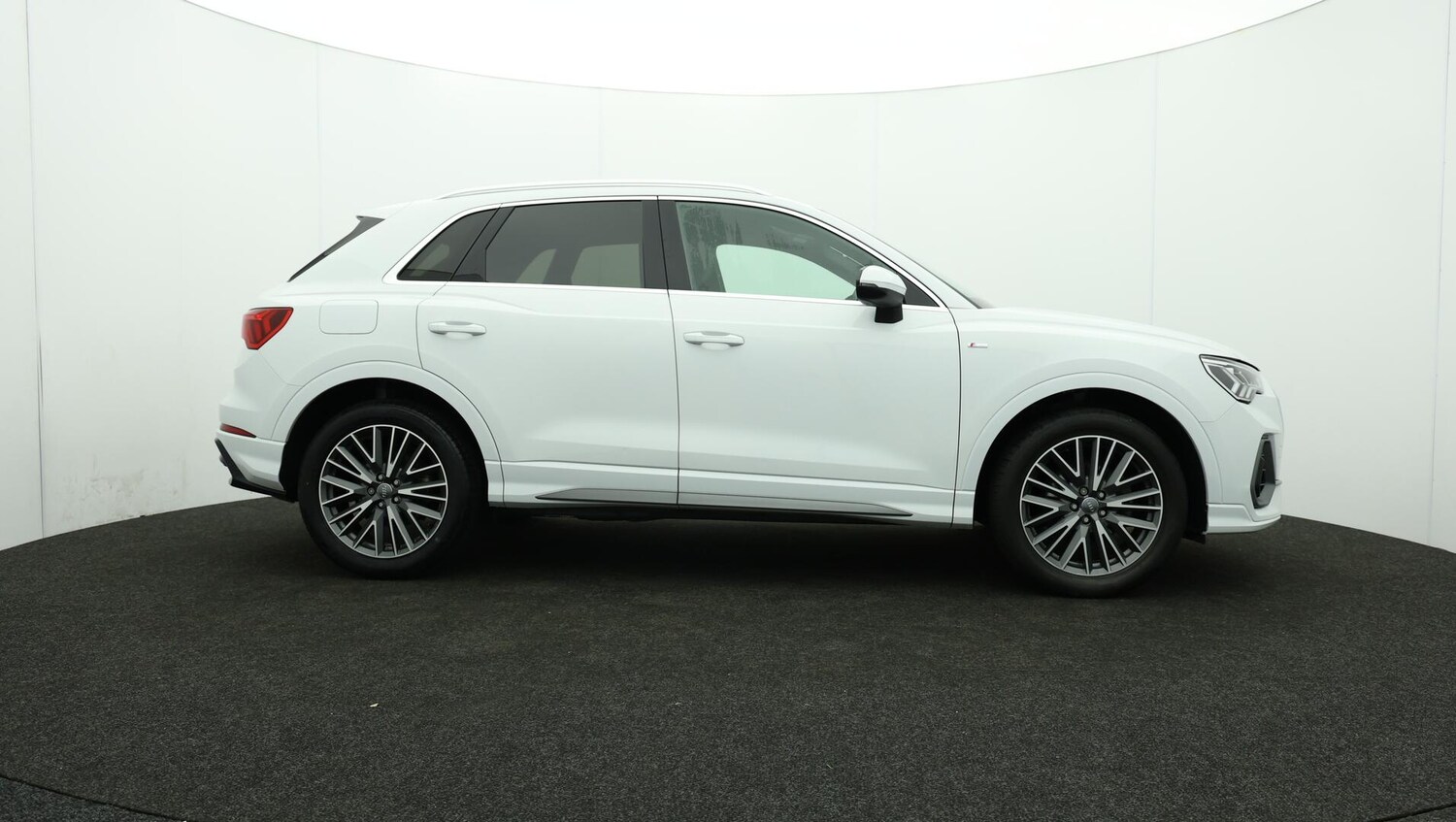 Used Audi Q3 2019 for sale - 76012180: Photo 44