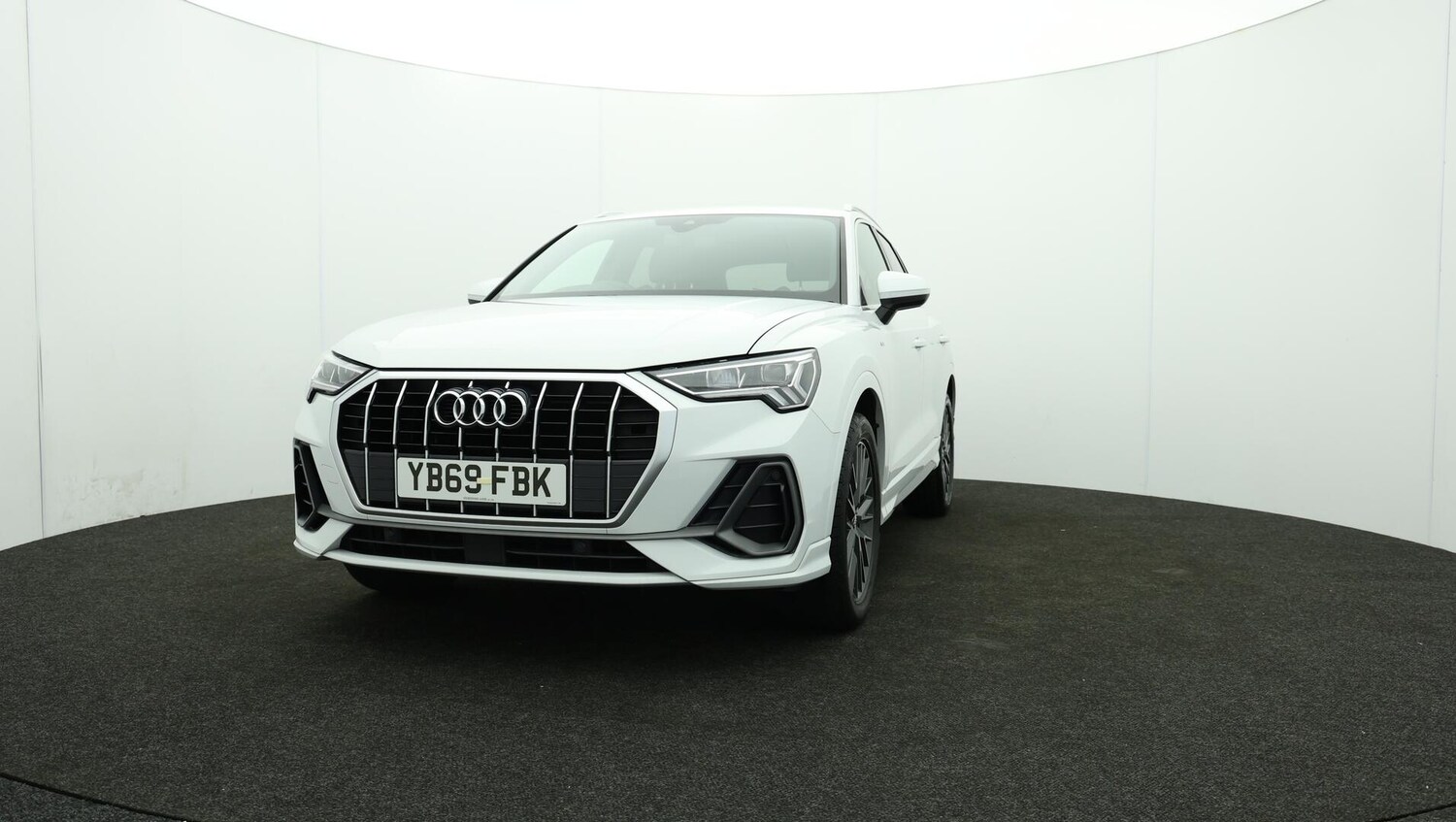 Used Audi Q3 2019 for sale - 76012180: Photo 61