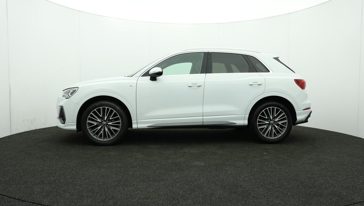 Used Audi Q3 2019 for sale - 76012180: Photo 72