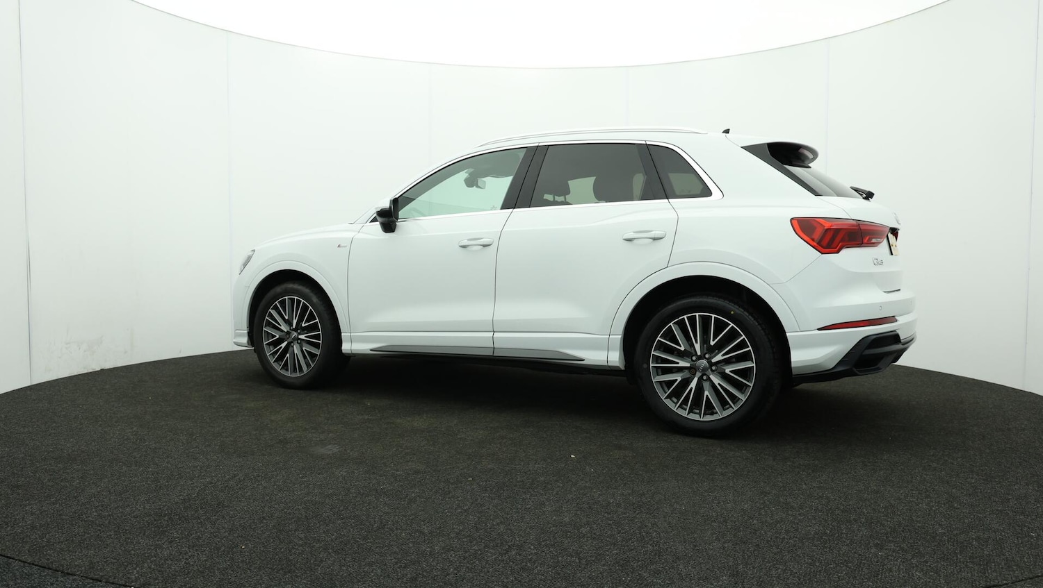 Used Audi Q3 2019 for sale - 76012180: Photo 77