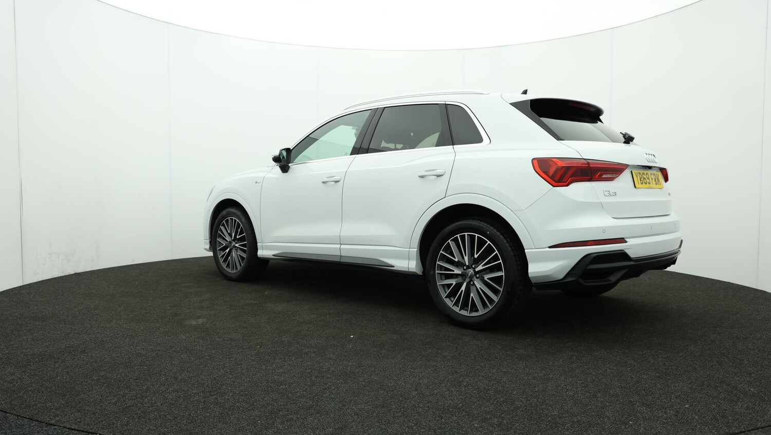 Used Audi Q3 2019 for sale - 76012180: Photo 79