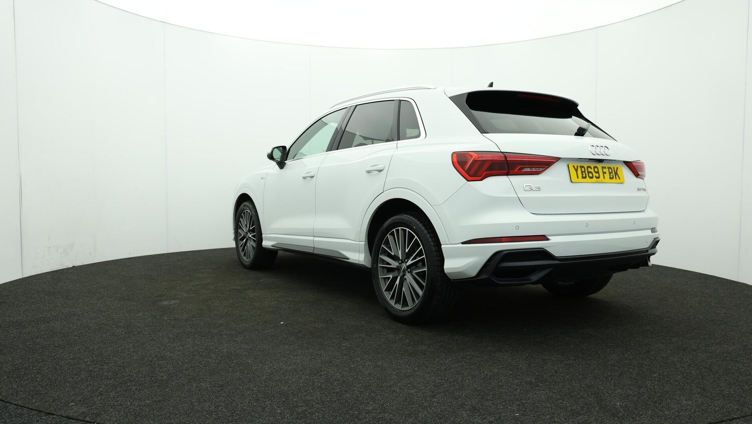 Used Audi Q3 2019 for sale - 76012180: Photo 82