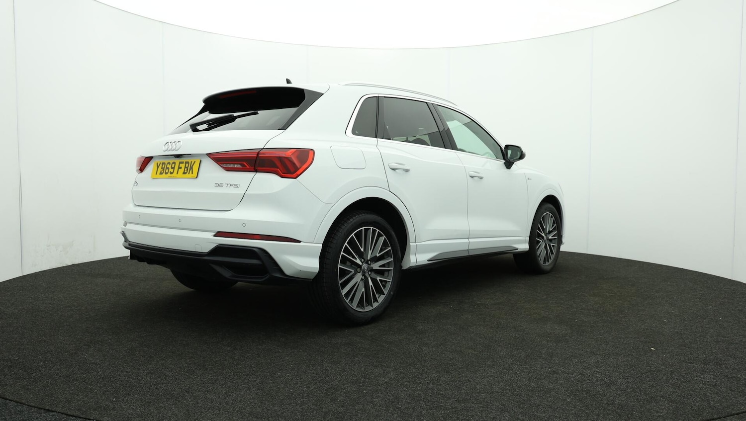 Used Audi Q3 2019 for sale - 76012180: Photo 87