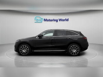Used Mercedes-Benz EQC 2022 for sale - 77783020: Photo