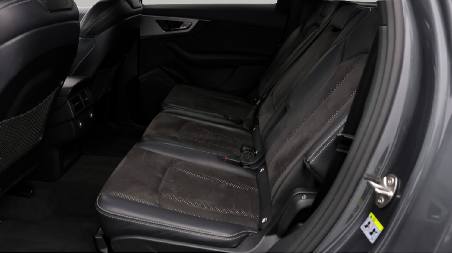 Used Audi Q7 2019 for sale - 77609738: Photo 16