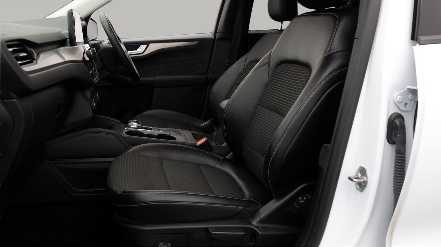 Used Ford Kuga 2022 for sale - 77909927: Photo 14