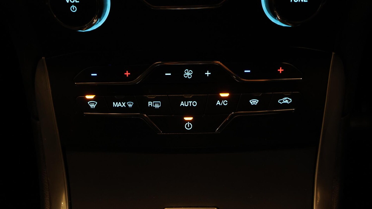 Used Ford S-Max 2022 for sale - 76645420: Photo 12