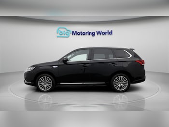 Used Mitsubishi Outlander 2021 for sale - 77435554: Photo