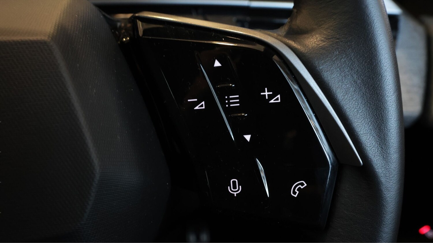 Used Peugeot 3008 2025 for sale - 77842216: Photo 23