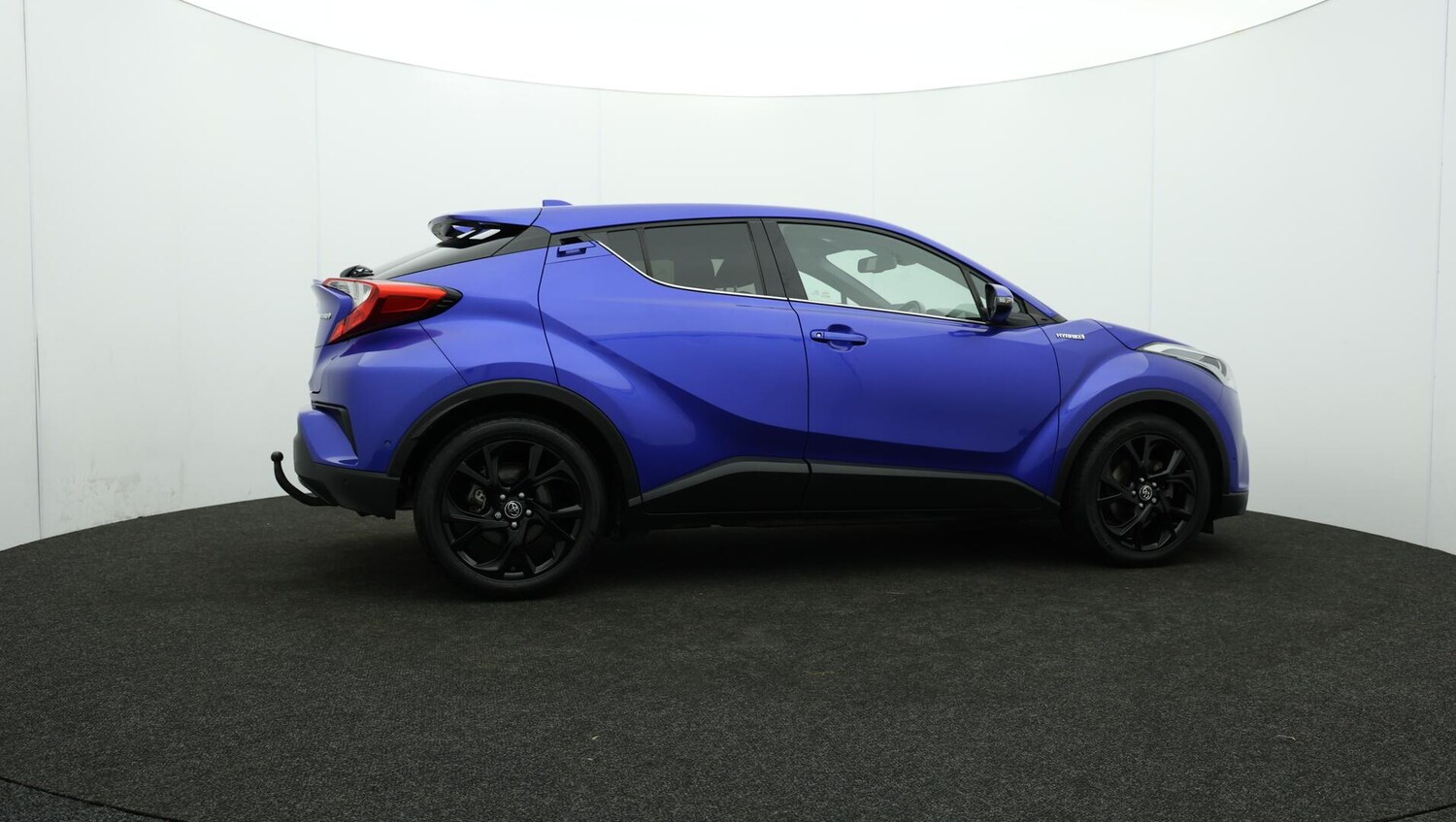 Used Toyota C-HR 2019 for sale - 76137351: Photo 41