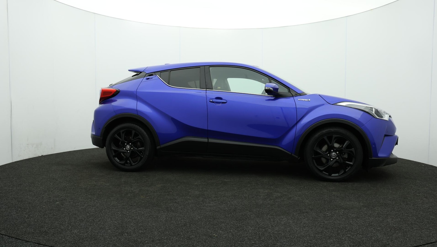 Used Toyota C-HR 2019 for sale - 76137351: Photo 45