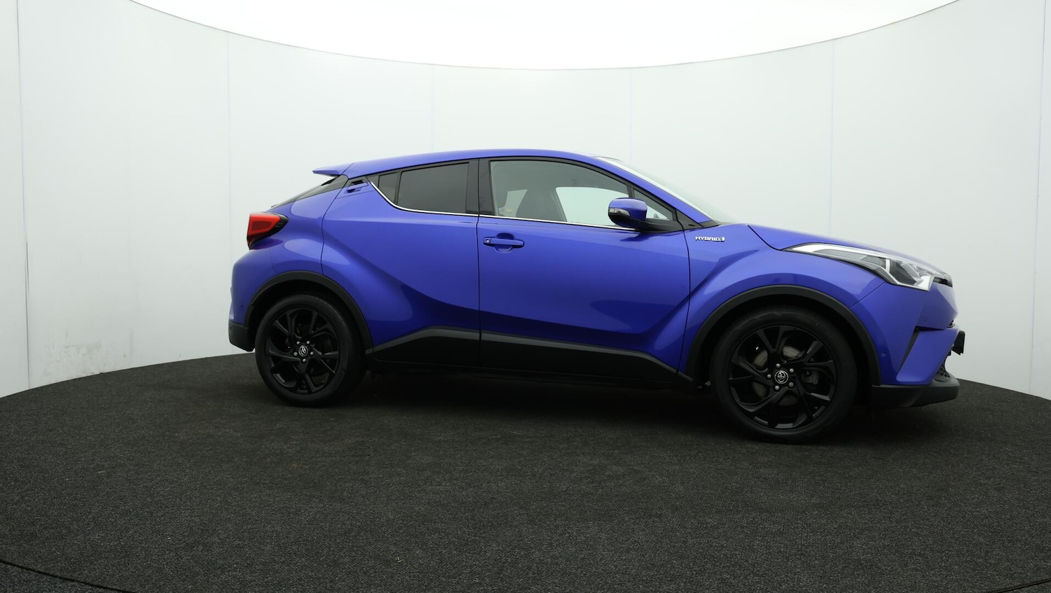 Used Toyota C-HR 2019 for sale - 76137351: Photo 46