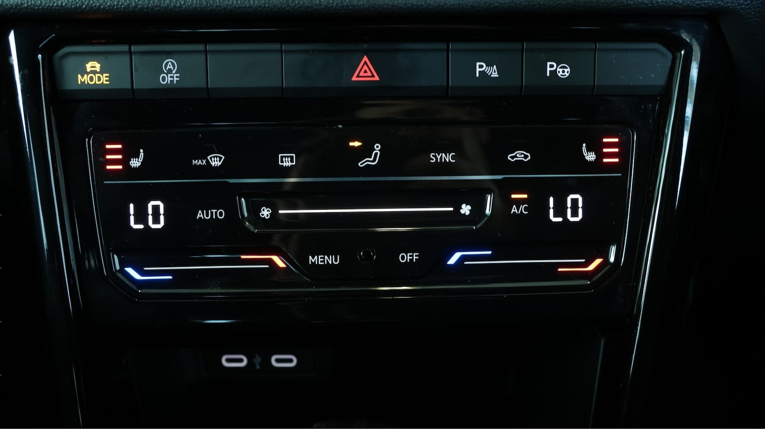 Used Volkswagen T-Roc 2024 for sale - 78033587: Photo 12