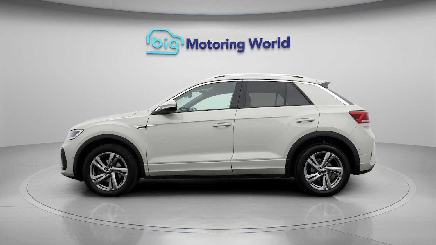 Used Volkswagen T-Roc 2024 for sale - 78033587: Photo 4
