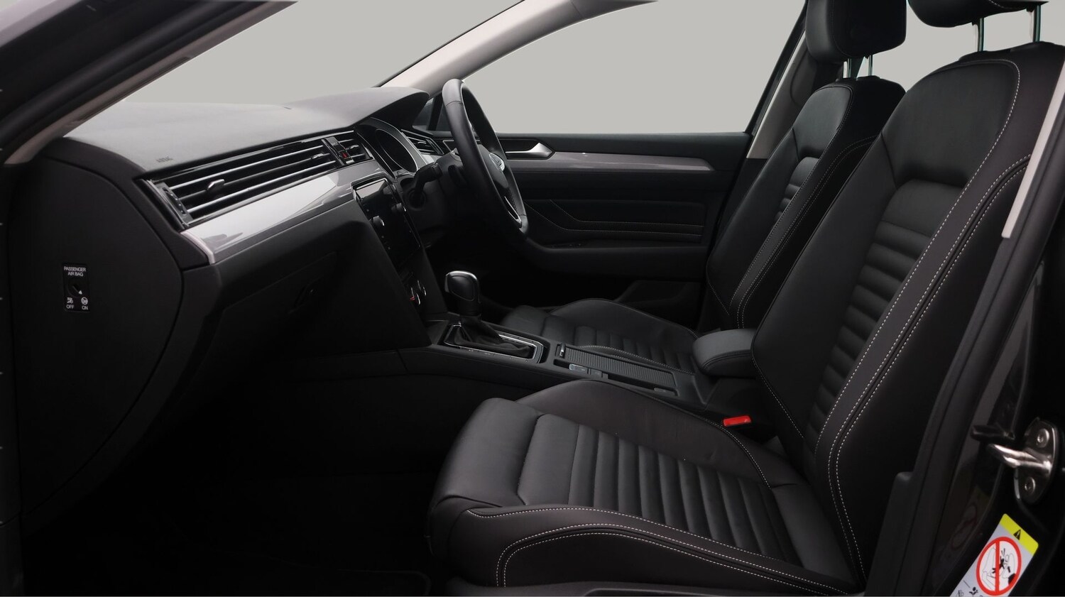 Used Volkswagen Passat 2022 for sale - 77375743: Photo 14