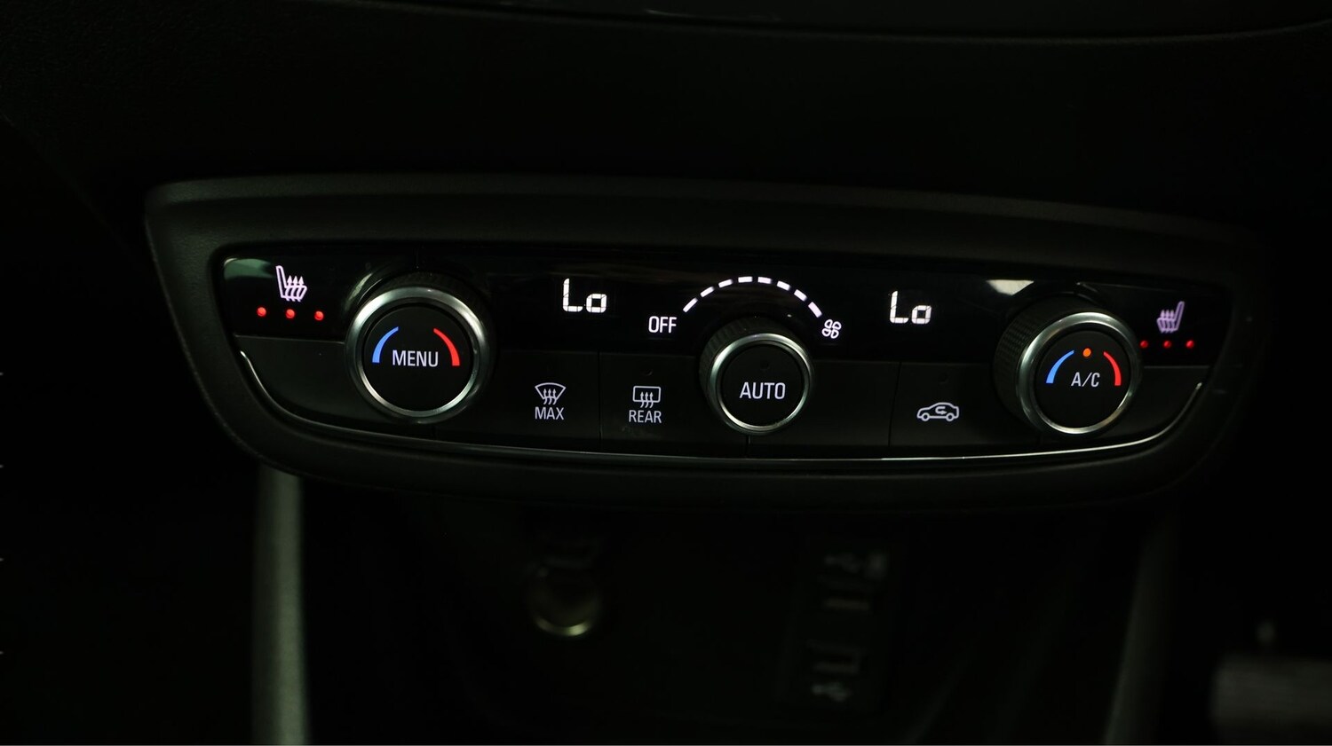 Used Vauxhall Crossland 2022 for sale - 77341111: Photo 12