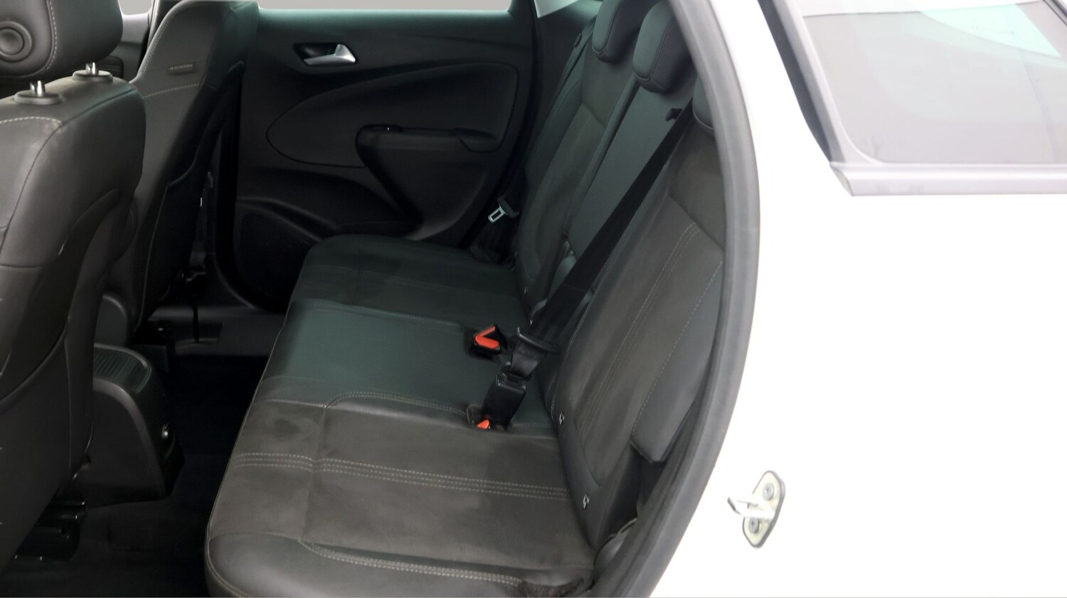 Used Vauxhall Crossland 2022 for sale - 77341111: Photo 16
