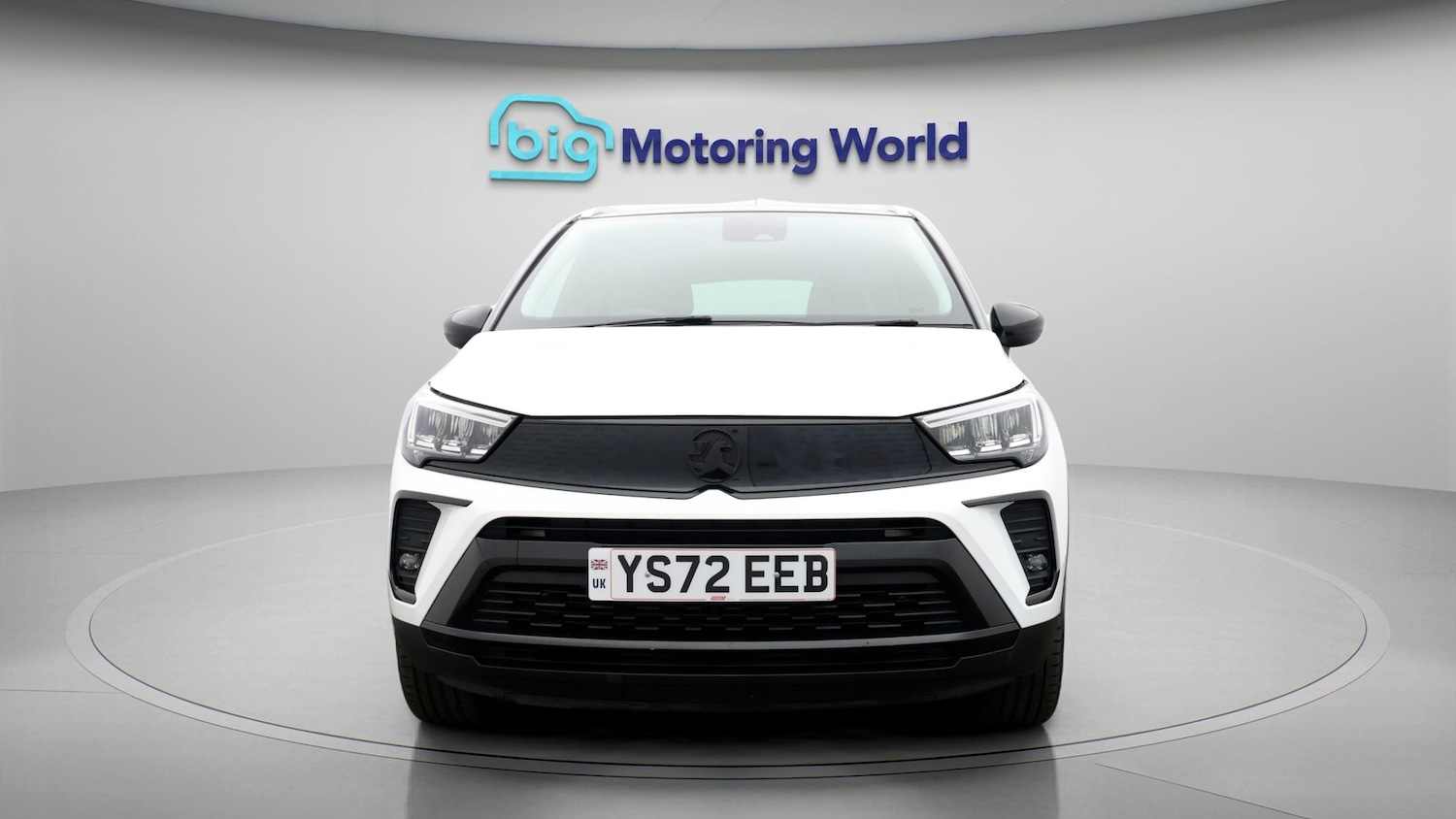 Used Vauxhall Crossland 2022 for sale - 77341111: Photo 2