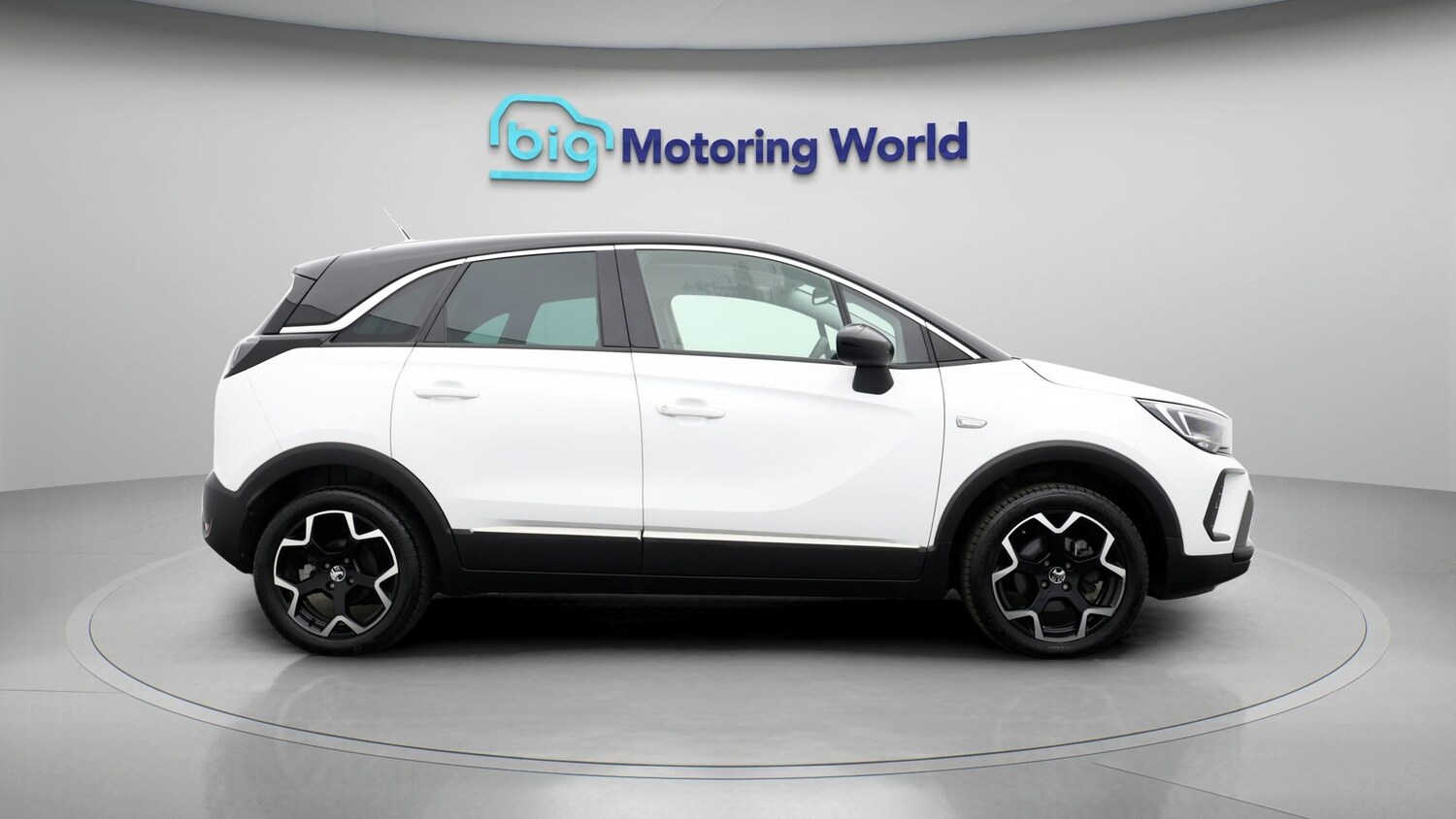 Used Vauxhall Crossland 2022 for sale - 77341111: Photo 8