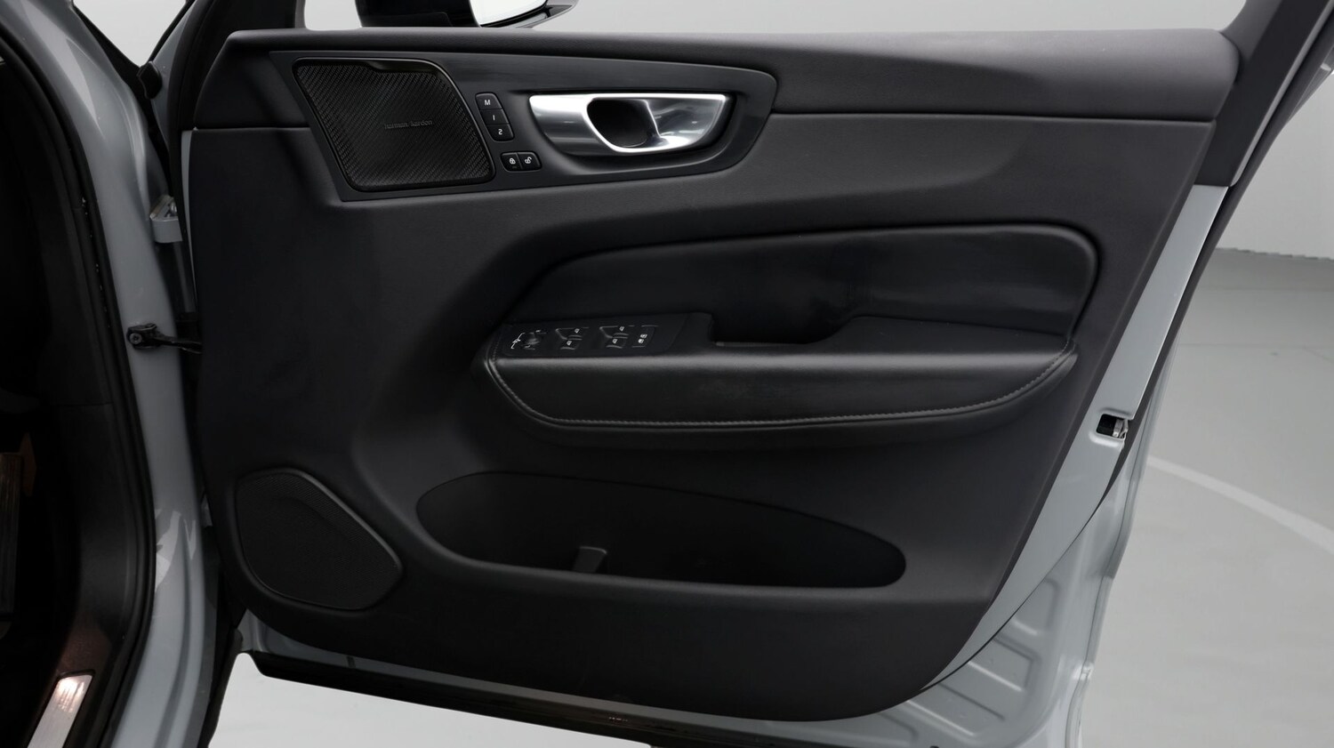 Used Volvo XC60 for sale - 77573692: Photo 15