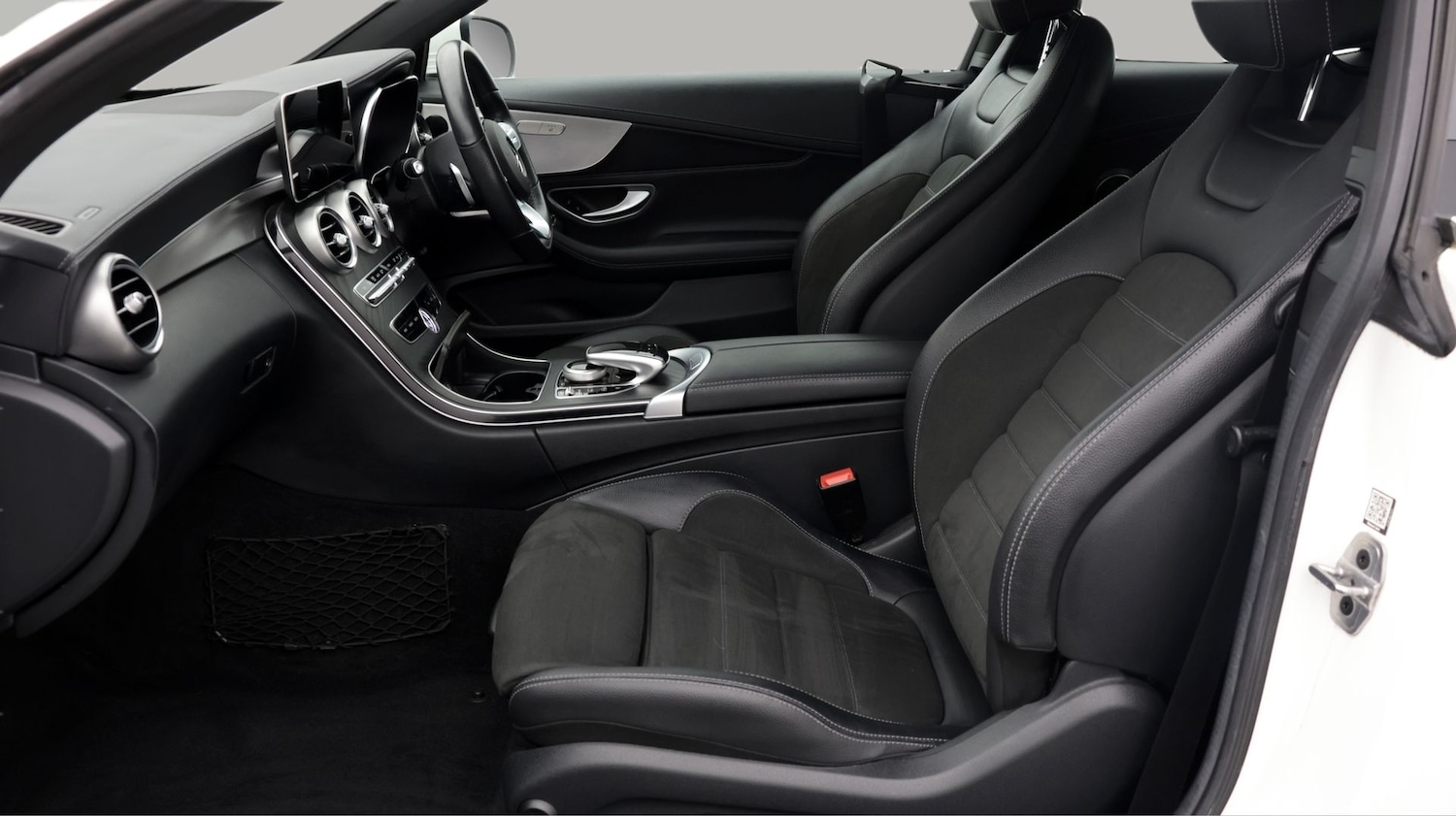 Used Mercedes-Benz C Class 2019 for sale - 78155733: Photo 14