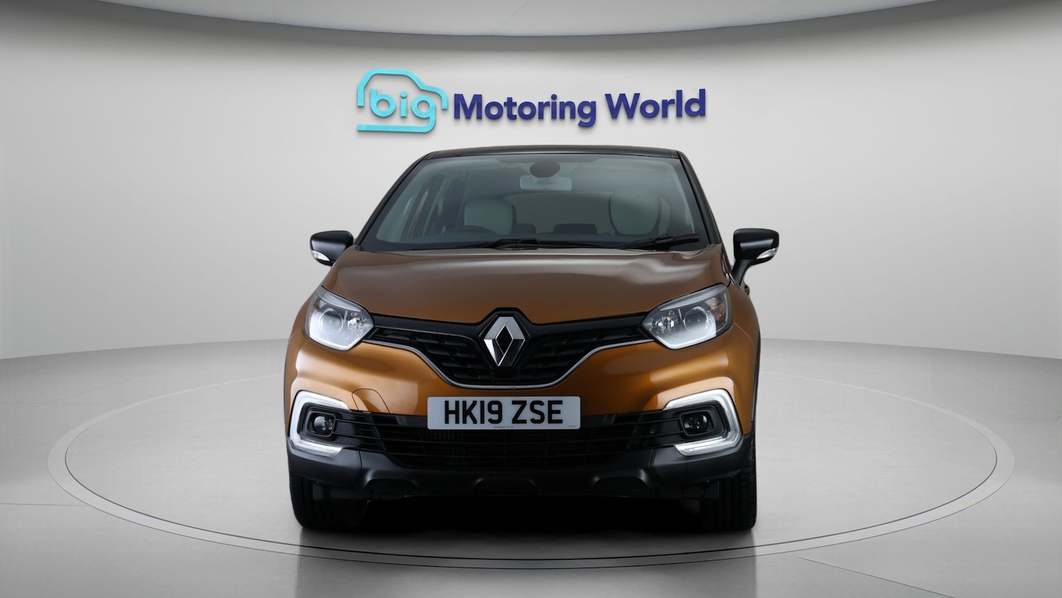 Used Renault Captur 2019 for sale - 77616069: Photo 2