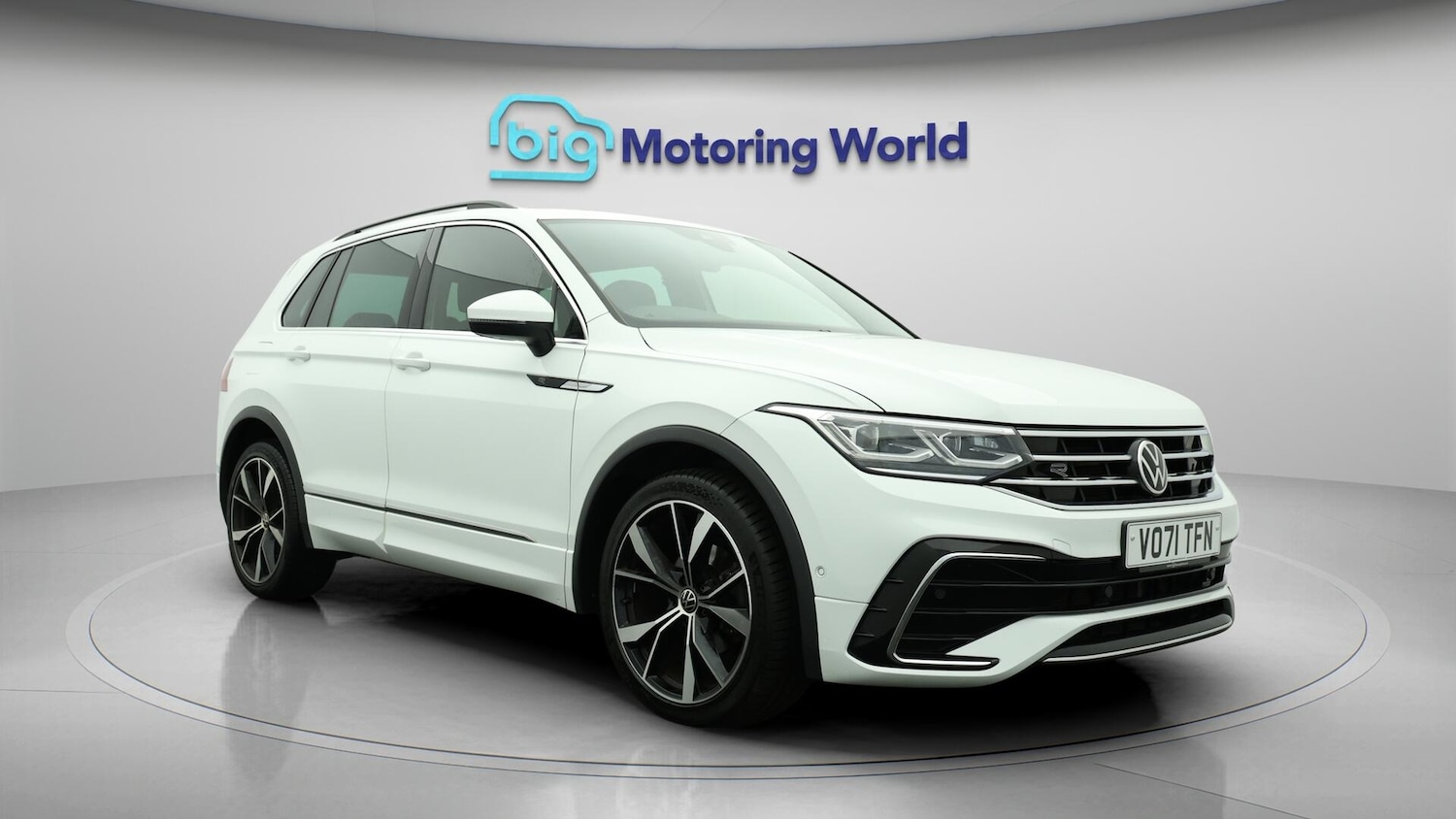 Used Volkswagen Tiguan 2021 for sale - 76122008: Photo 2
