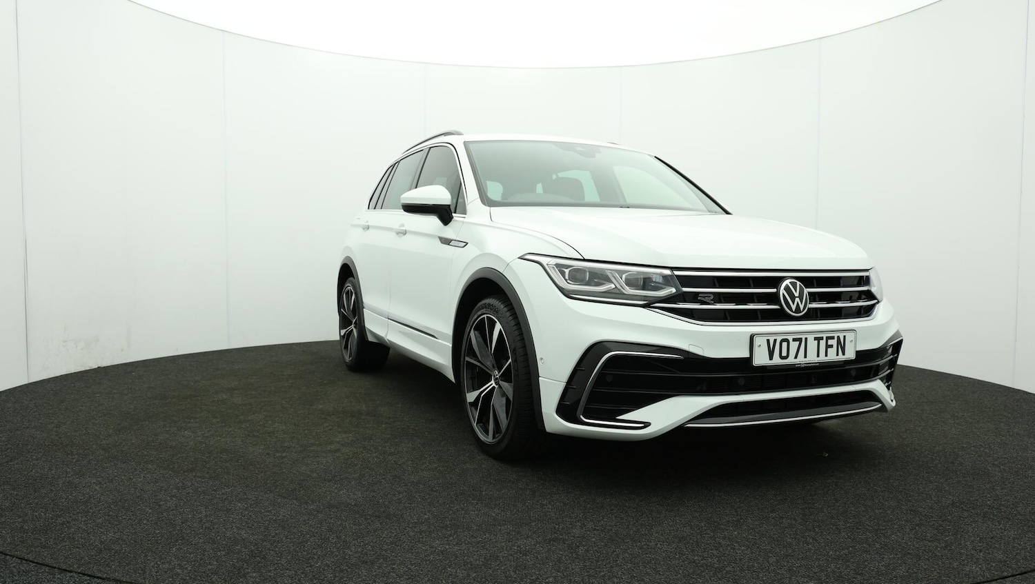 Used Volkswagen Tiguan 2021 for sale - 76122008: Photo 49