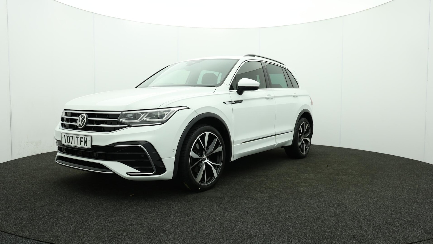 Used Volkswagen Tiguan 2021 for sale - 76122008: Photo 62