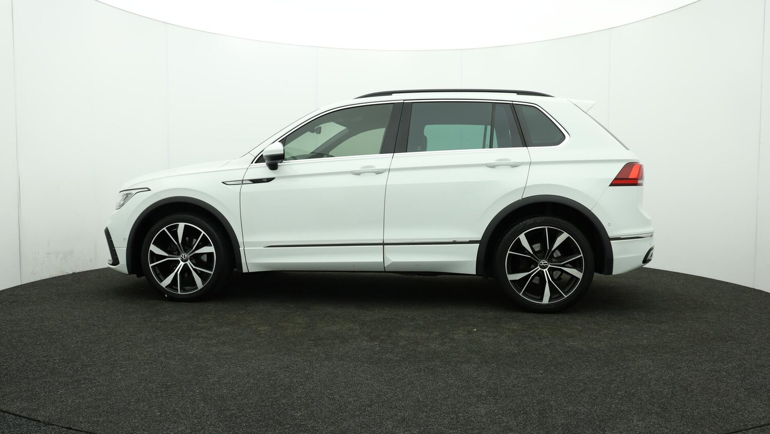 Used Volkswagen Tiguan 2021 for sale - 76122008: Photo 72