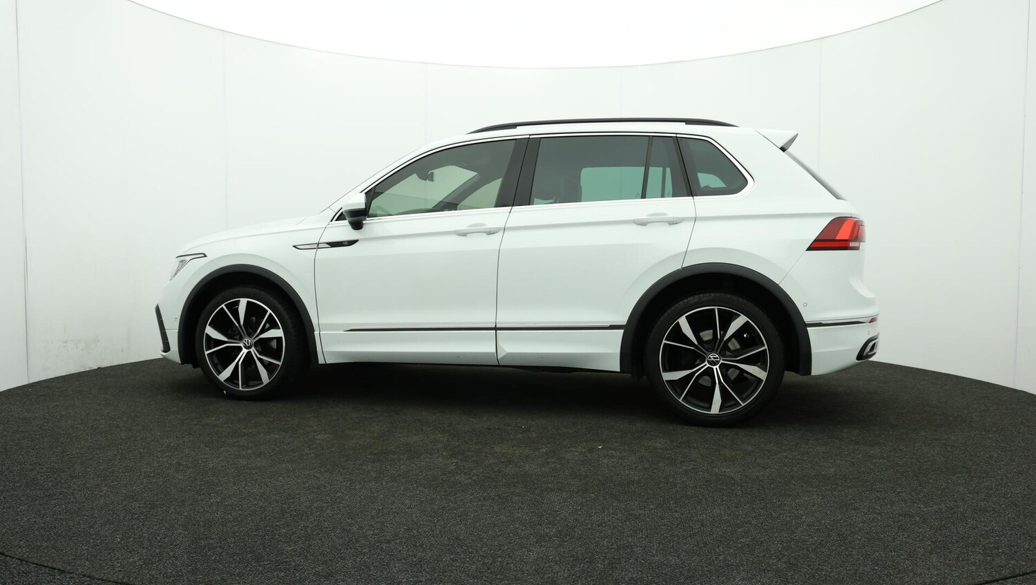 Used Volkswagen Tiguan 2021 for sale - 76122008: Photo 73