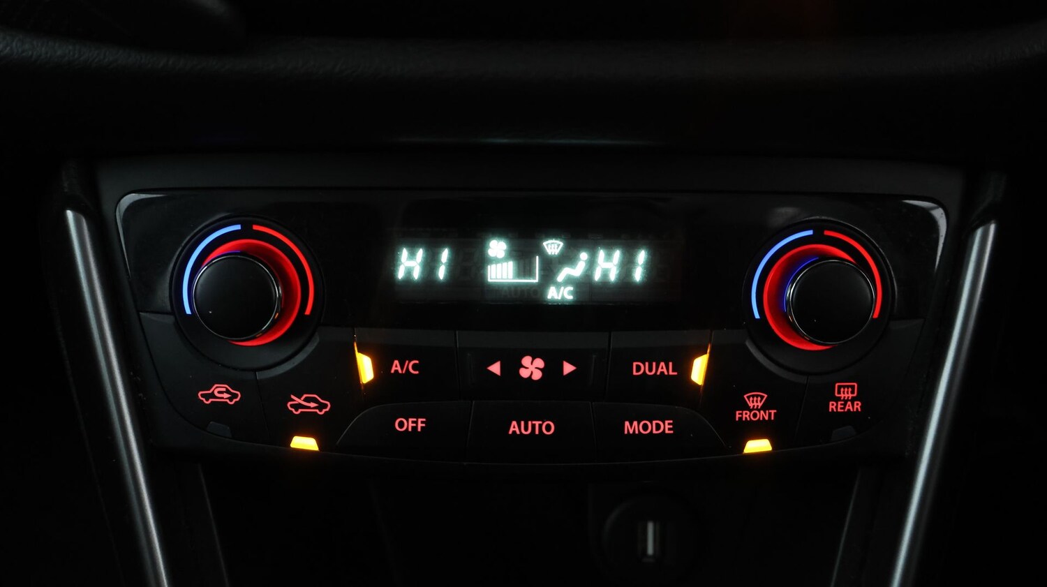 Used Suzuki SX4 S-Cross for sale - 77529364: Photo 11