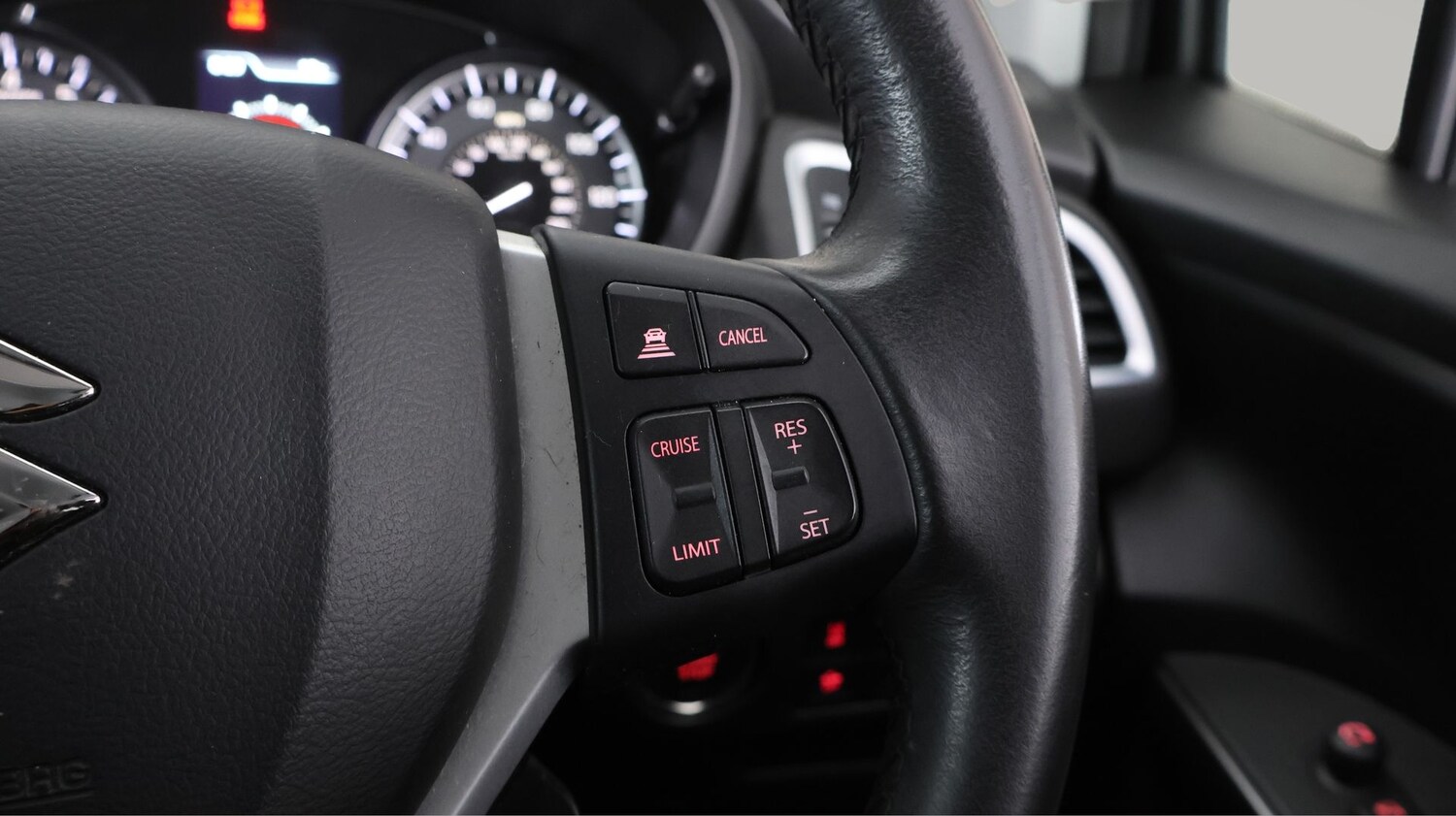 Used Suzuki SX4 S-Cross for sale - 77529364: Photo 20