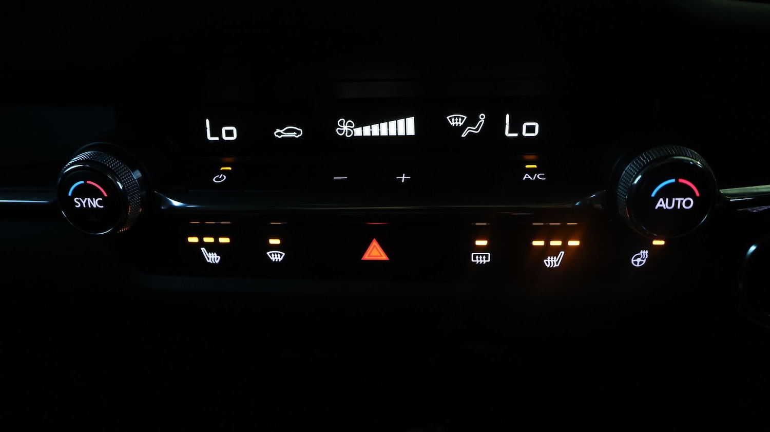 Used Mazda CX-30 2021 for sale - 77182221: Photo 12