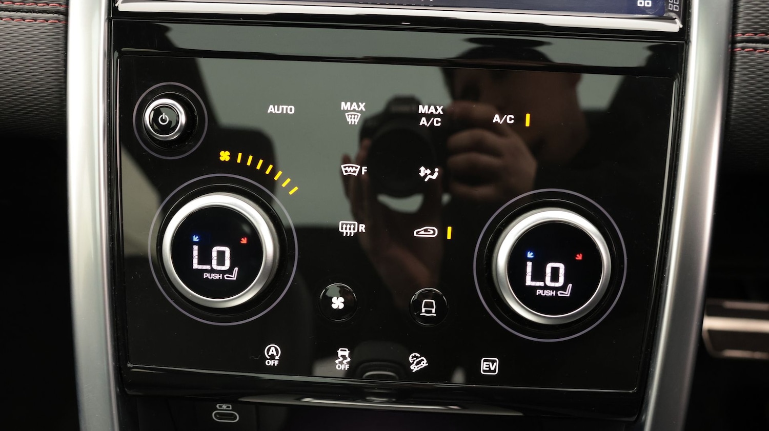 Used Land Rover Discovery Sport 2021 for sale - 77593229: Photo 12