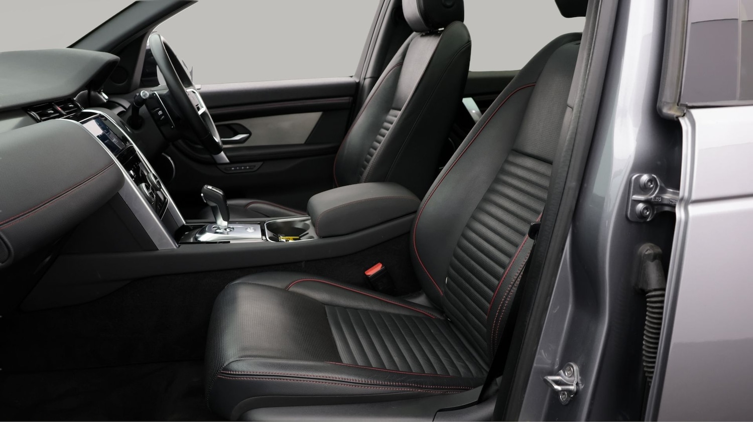 Used Land Rover Discovery Sport 2021 for sale - 77593229: Photo 14