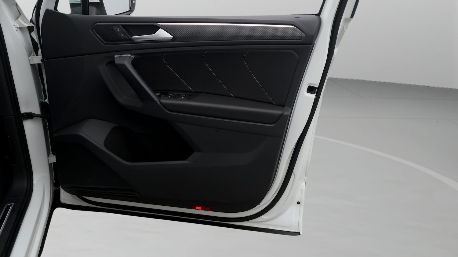 Used Volkswagen Tiguan 2023 for sale - 77379375: Photo 15