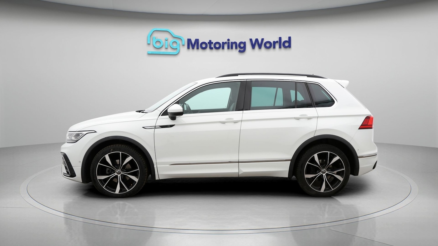 Used Volkswagen Tiguan 2023 for sale - 77379375: Photo 4
