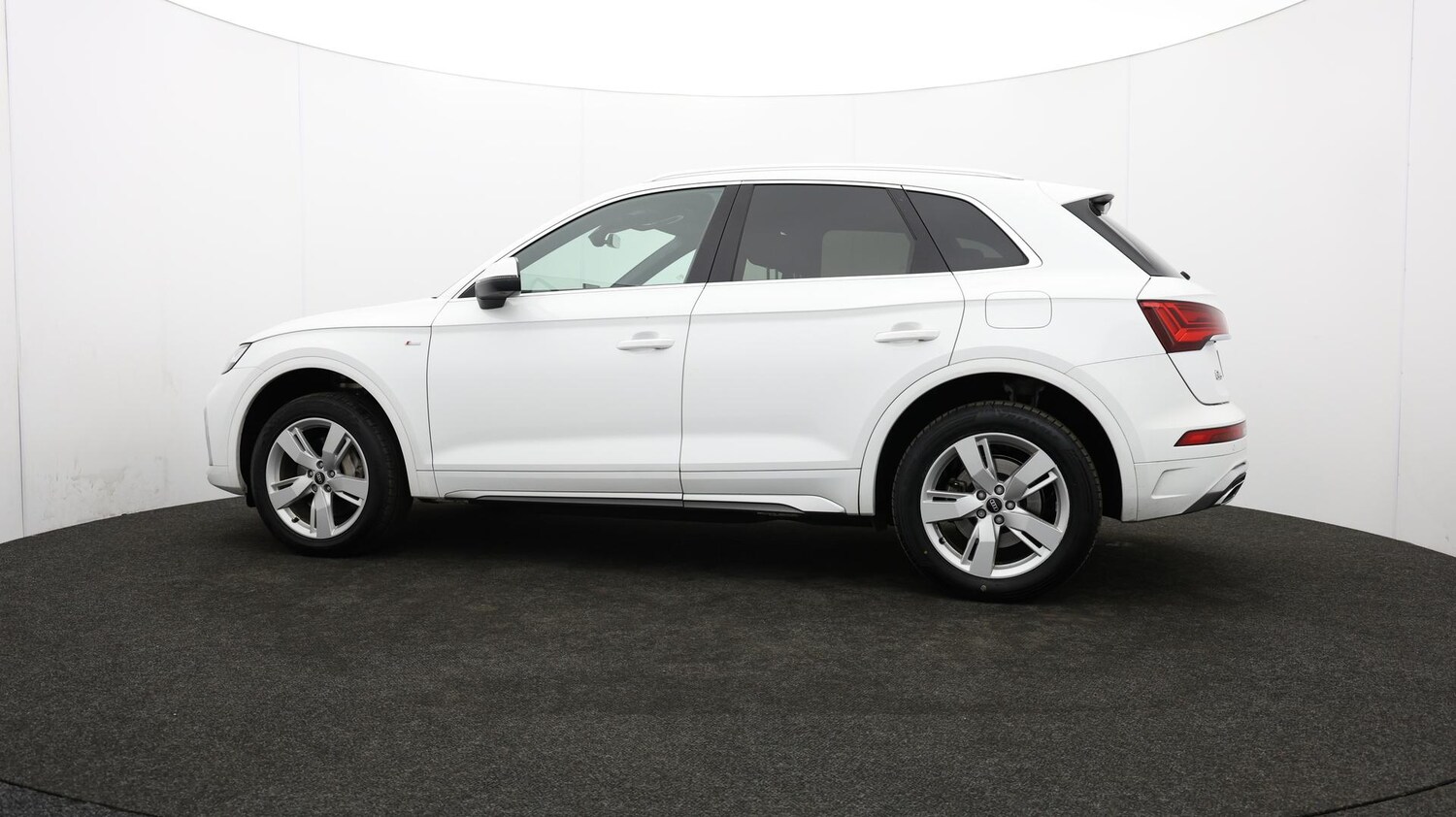Used Audi Q5 2021 for sale - 76619666: Photo 77