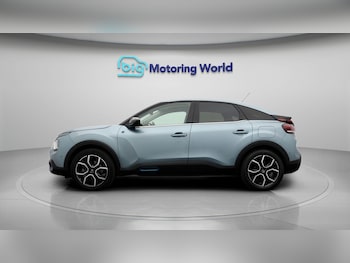 Used Citroen e-C4 2022 for sale - 77607397: Photo