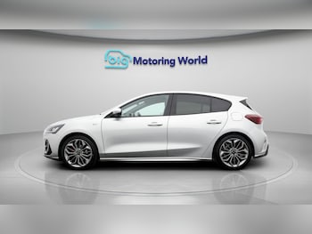 Used Ford Focus 2023 for sale - 78622175: Photo